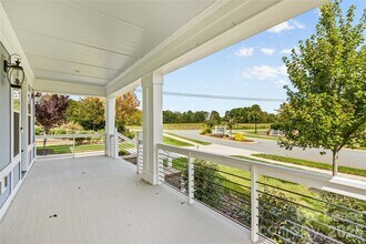 106 Slocumb Ln in Mooresville, NC - Building Photo - Building Photo