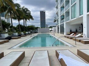 2900 NE 7th Ave, Unit 4208 in Miami, FL - Building Photo - Building Photo