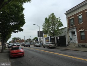 2450 Greenmount Ave in Baltimore, MD - Building Photo - Other