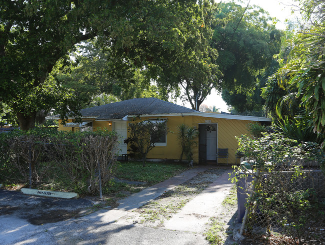 2650 NE 9th Ave in Fort Lauderdale, FL - Foto de edificio - Building Photo