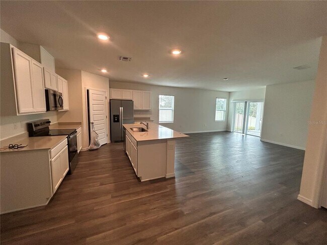 3377 Wakefield Dr in Haines City, FL - Building Photo - Building Photo