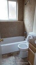 4228 Forrest Hill Rd in Colorado Springs, CO - Foto de edificio - Building Photo