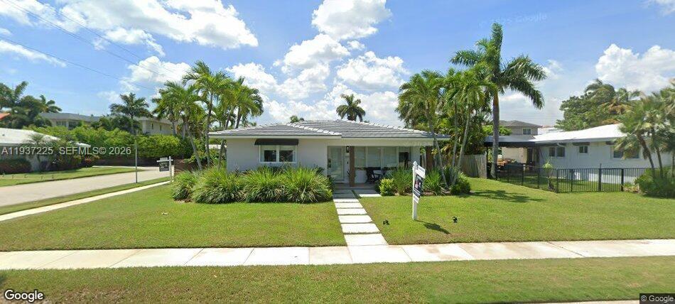 800 Polk St in Hollywood, FL - Foto de edificio