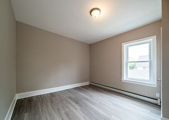 252 Parkway Ave in Ewing Township, NJ - Building Photo