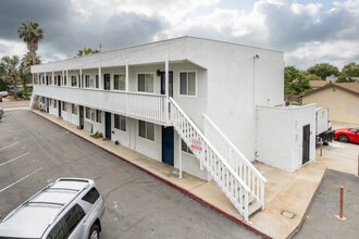 Roosevelt Apartments in Carlsbad, CA - Building Photo - Building Photo