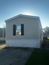 9477 Lansdowne Rd in Baton Rouge, LA - Building Photo - Building Photo