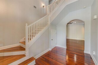1110 Highland St S in St. Petersburg, FL - Building Photo - Building Photo