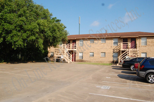 303 Spruce in College Station, TX - Foto de edificio