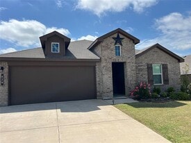 629 Turtle Crk Pk Trl in Alvarado, TX - Building Photo