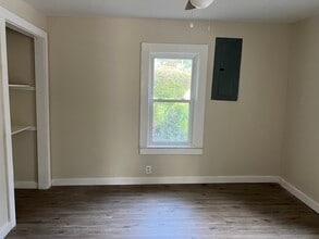 18 Walnut St in Toccoa, GA - Foto de edificio - Building Photo