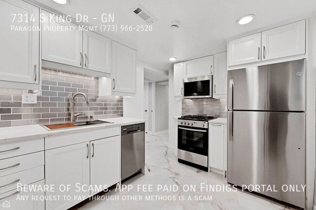property at 7314 S King Dr
