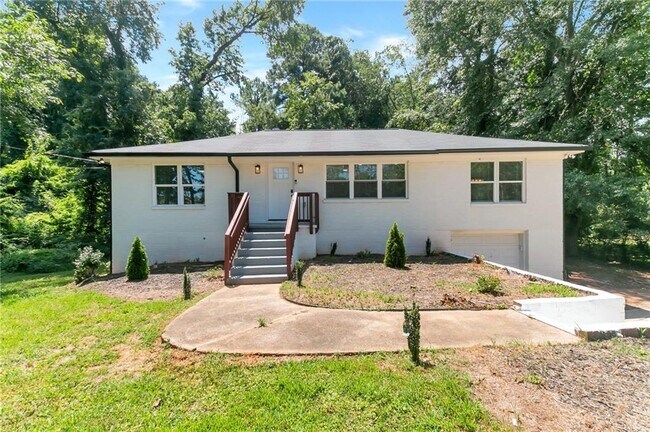 2533 Kelly Lake Rd-Unit -A in Decatur, GA - Building Photo - Building Photo