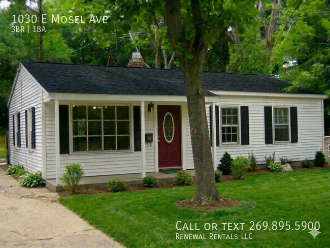 property at 1030 E Mosel Ave