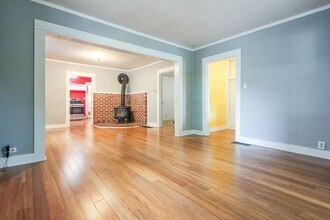 5114 SE 58th Ave in Portland, OR - Building Photo - Building Photo