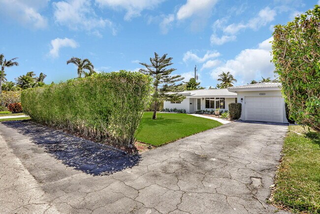 2540 SE 2nd Ct in Pompano Beach, FL - Building Photo - Building Photo