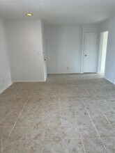 268-06 82nd Ave in New York, NY - Building Photo - Building Photo