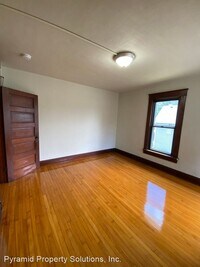 206 2nd St NE photo'