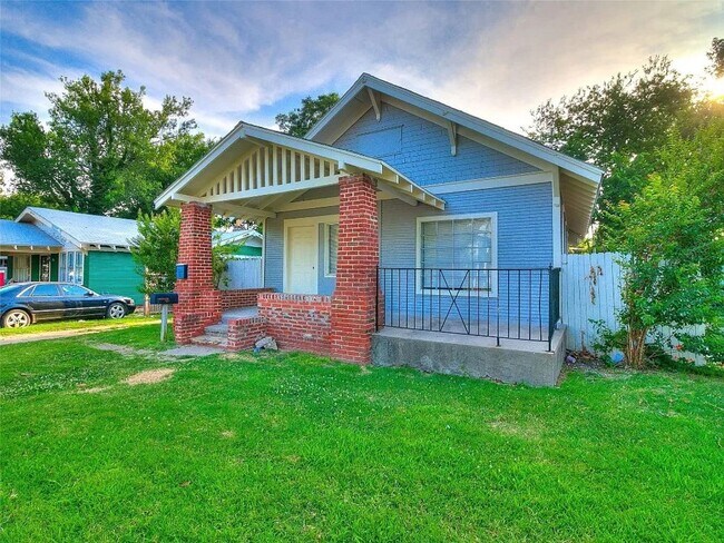 1149 N McKinley Ave-Unit -Main House in Oklahoma City, OK - Building Photo - Building Photo