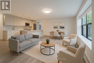 111 Cosburn Ave. in Toronto, ON - Building Photo - Building Photo