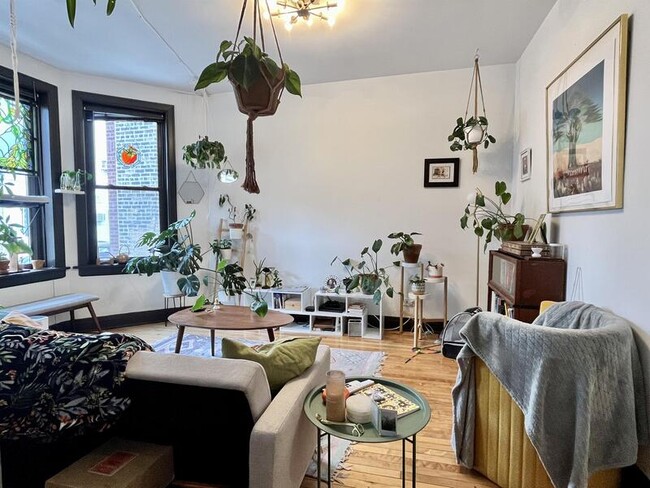 property at 837 W 33rd St