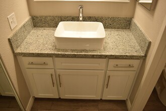 7979 Mission Center Ct, Unit D in San Diego, CA - Building Photo - Building Photo
