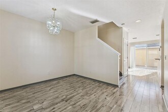 6215 S Chickasaw Trail in Orlando, FL - Building Photo - Building Photo