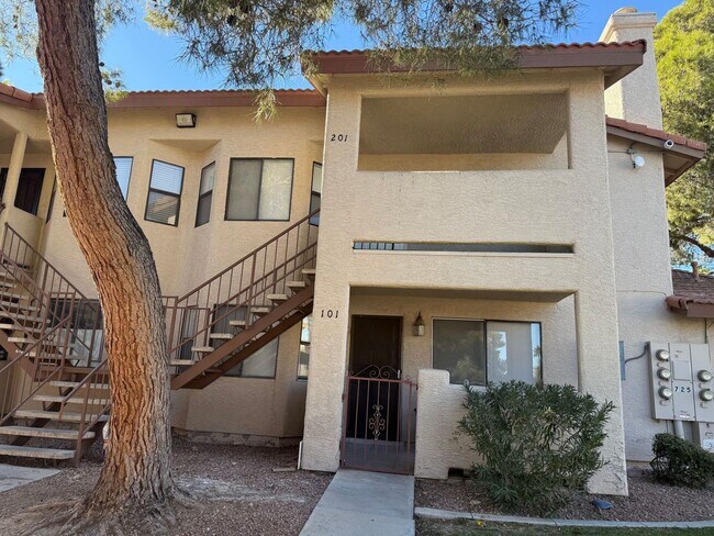 property at 725 Rock Springs Dr