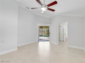 6505 Autumn Woods Blvd in Naples, FL - Building Photo - Building Photo