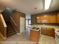 51 Courtyard Way photo'