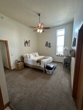 121-123 S Main St in Elkhart, IN - Foto de edificio - Building Photo