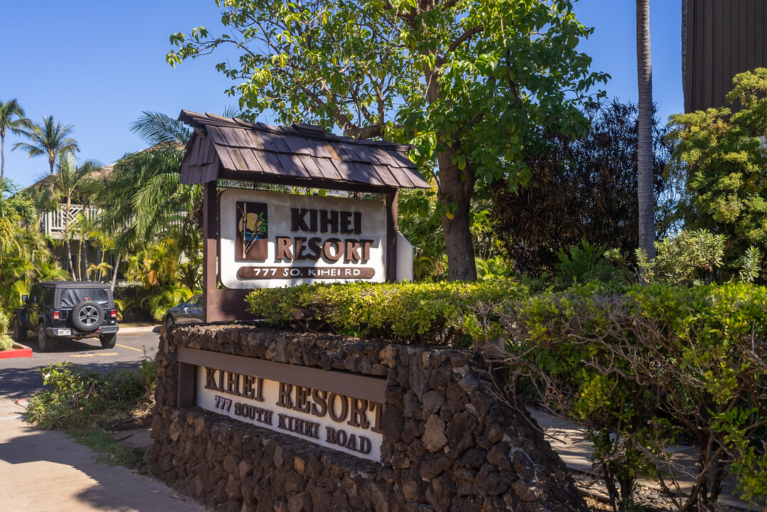 Kihei Resort in Kihei, HI - Building Photo