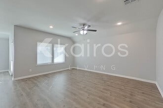 418 Mango Dr in Lafayette, LA - Foto de edificio - Building Photo