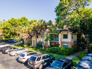 Summerbreeze Condominium in Sunrise, FL - Building Photo - Primary Photo