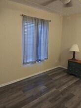 104 E Parade Dr in South Padre Island, TX - Building Photo - Building Photo