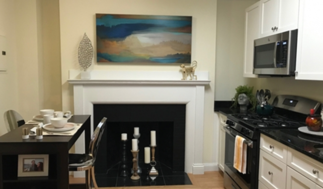 217 Commonwealth Avenue in Newton, MA - Building Photo - Building Photo