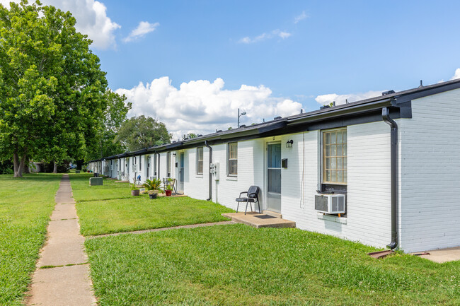 The Lily Grace Apartments in Murfreesboro, TN - Building Photo - Building Photo