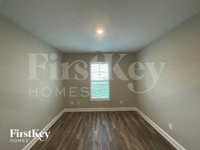5595 Siler St in Trinity, NC - Foto de edificio - Building Photo