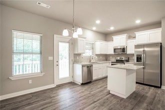 25 Lockhart Ln in Bella Vista, AR - Building Photo - Building Photo