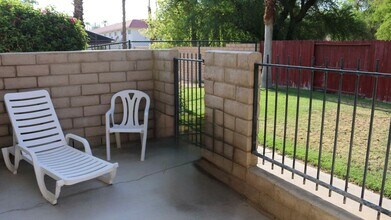 40215 Harris Ln in Palm Desert, CA - Building Photo - Building Photo