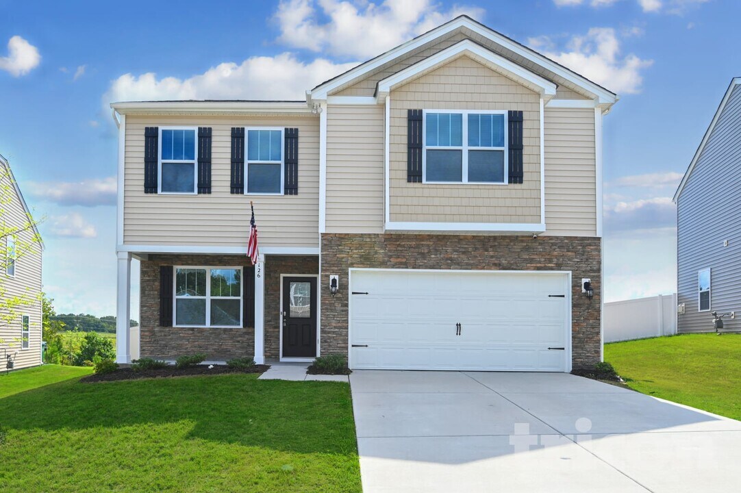 126 Calderdale Ln in Charlotte, NC - Building Photo
