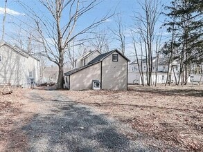 57 Clinton Ave in Monticello, NY - Building Photo - Building Photo