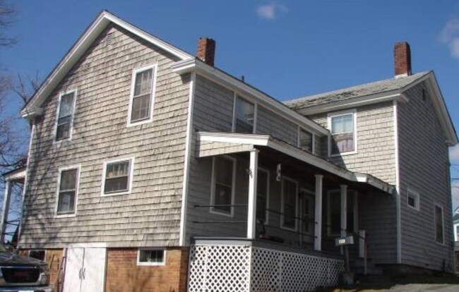 264 US Route 4 in Enfield, NH - Building Photo - Building Photo