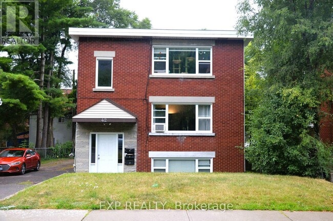 property at 2-42 LAVERGNE St