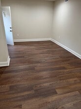 2040 S 22nd St in Philadelphia, PA - Building Photo - Building Photo