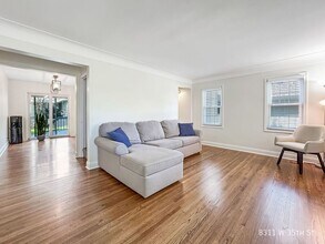 8311 W 35th St in Minneapolis, MN - Building Photo - Building Photo