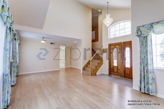 333 S Orange Ave in Monterey Park, CA - Foto de edificio - Building Photo