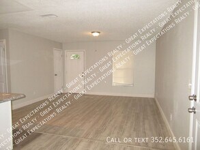 1309 NE 20th St in Ocala, FL - Building Photo - Building Photo