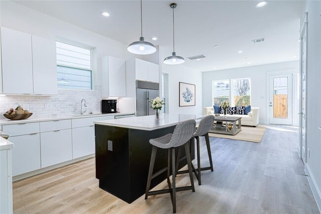 property at 5402 Margarita St