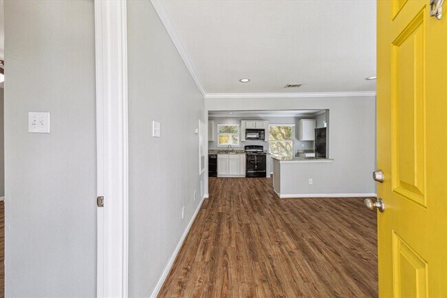 1548 Ashland St in Houston, TX - Building Photo - Building Photo