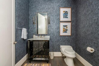 1065 Peachtree St NE in Atlanta, GA - Building Photo - Building Photo